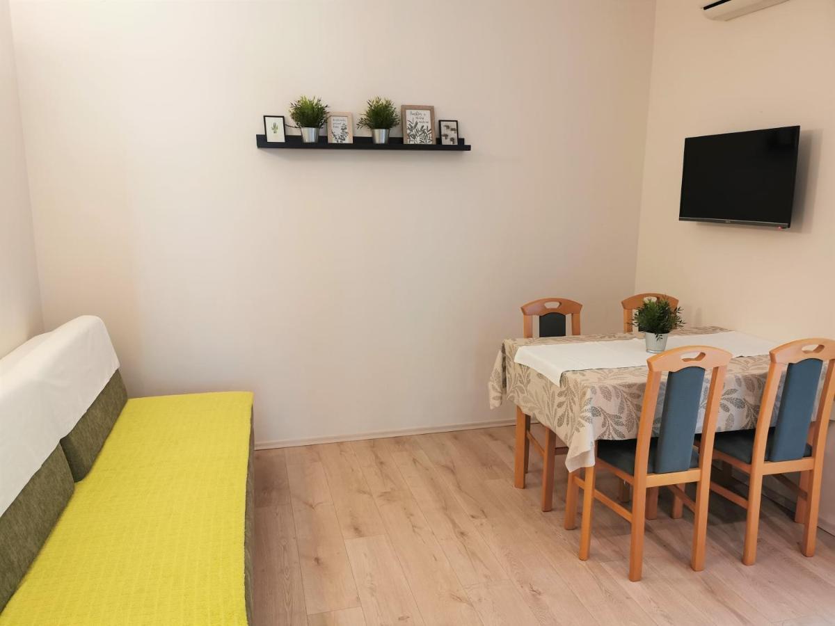 Lenka Apartments I Новалья Экстерьер фото