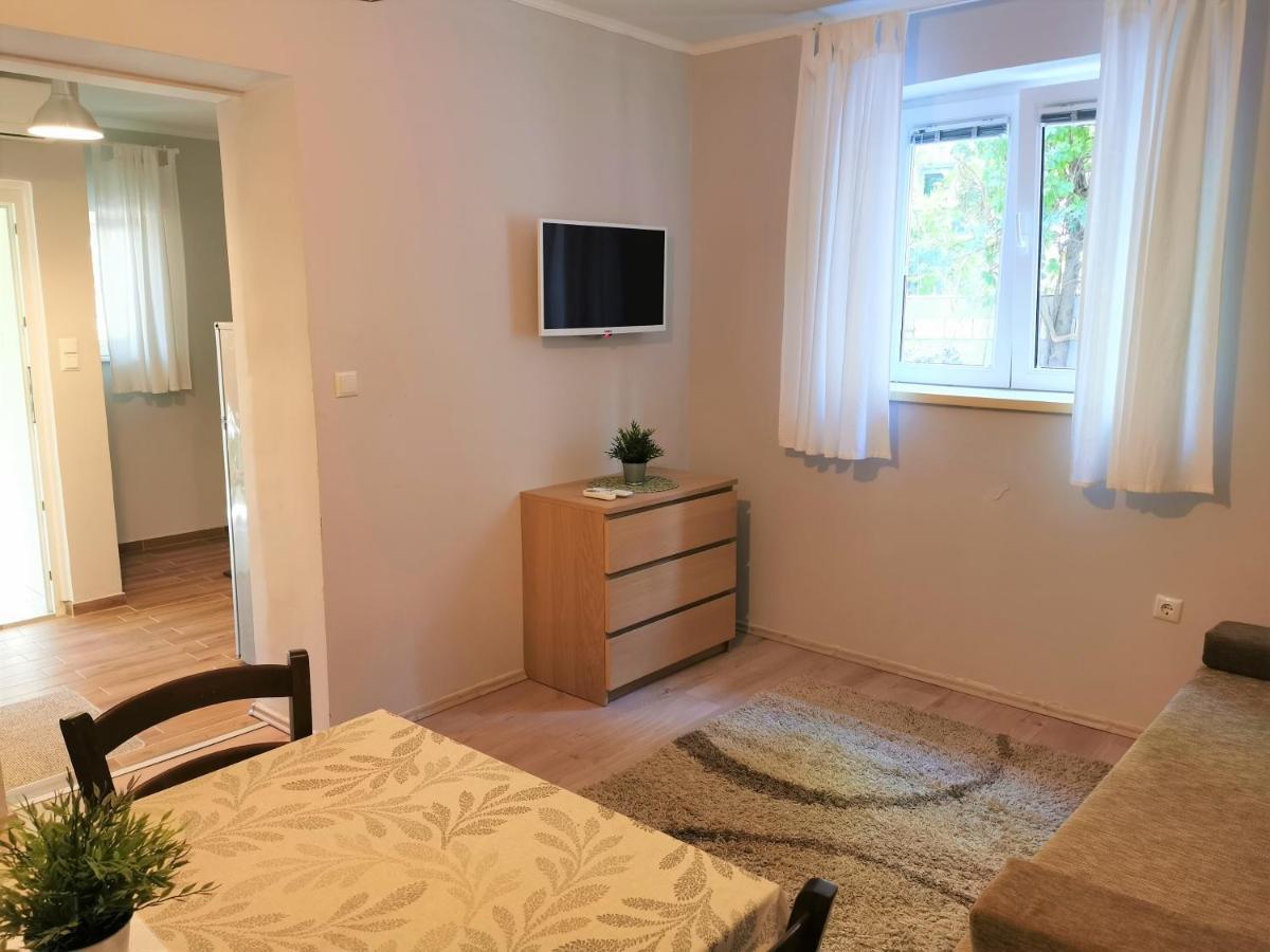 Lenka Apartments I Новалья Экстерьер фото
