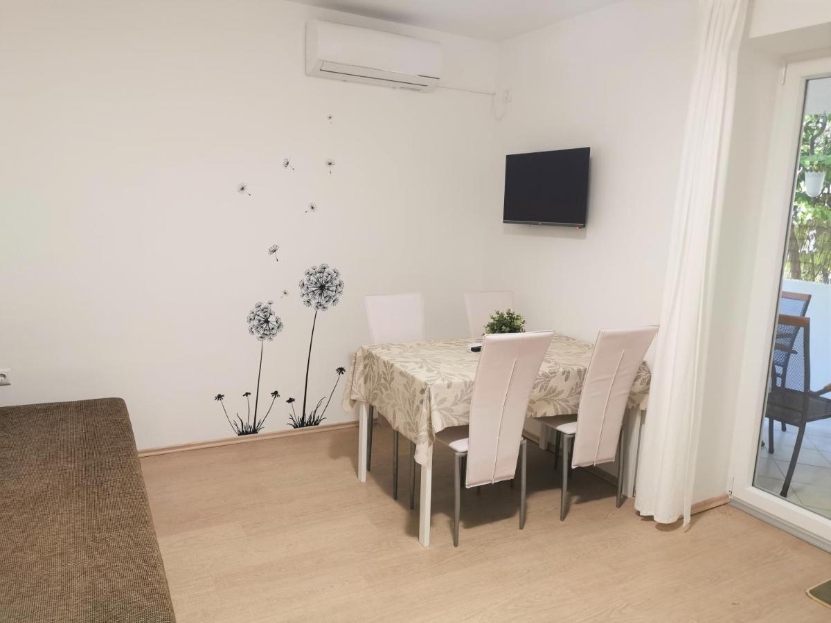 Lenka Apartments I Новалья Экстерьер фото