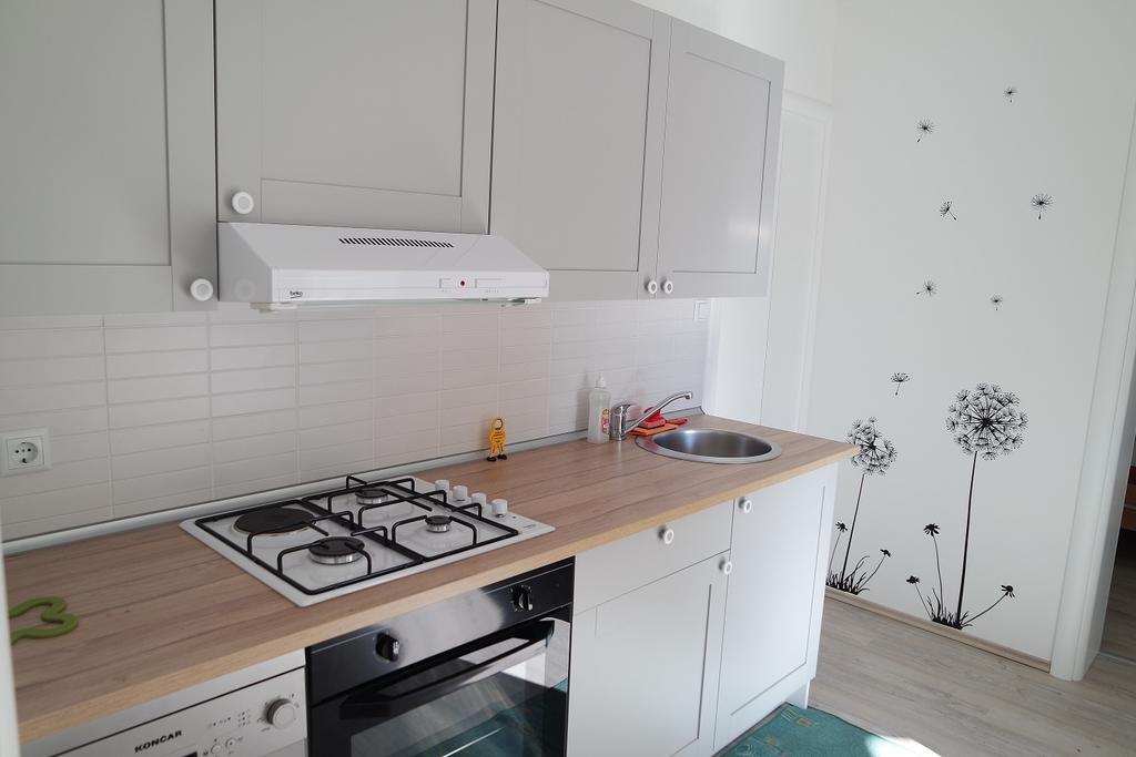 Lenka Apartments I Новалья Экстерьер фото